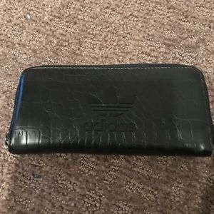 Adidas clutch wallet